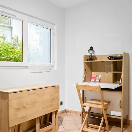 Appartement Coeur De - Sortie De Métro Très Proche - Bercy *